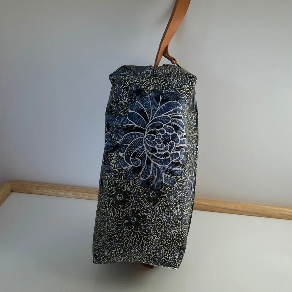 General Knot & Co. Canvas Floral Dopp Kit  Travel Toiletry Bag